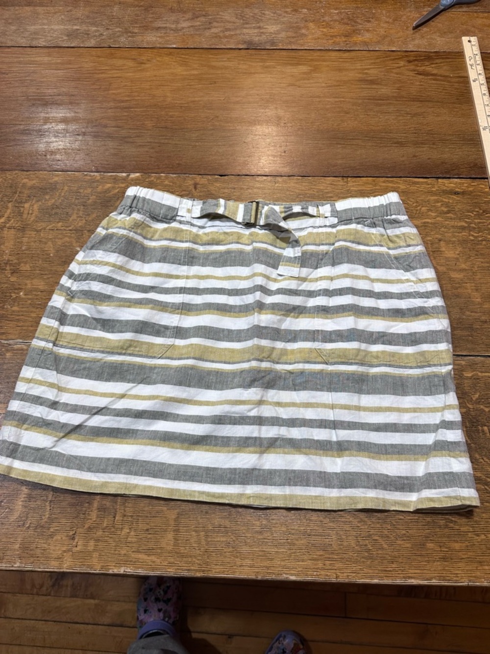 Banana Republic Striped Mini Skirt in Gray, White and‎ Tan Sz XL lined